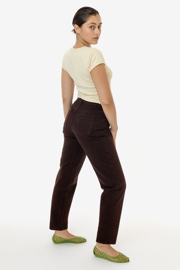 Adriana is 5'6 wearing size 27/31