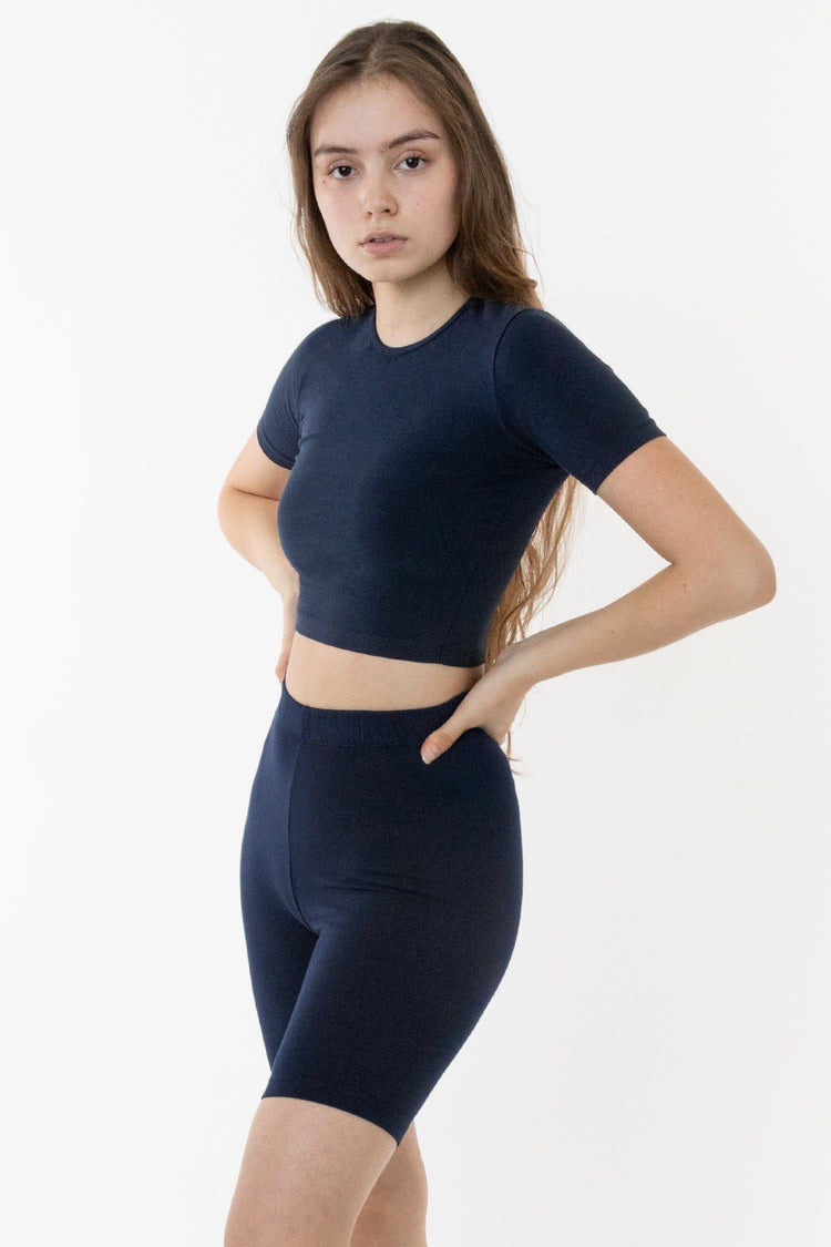 Elizabeth is 5'7 wearing size S