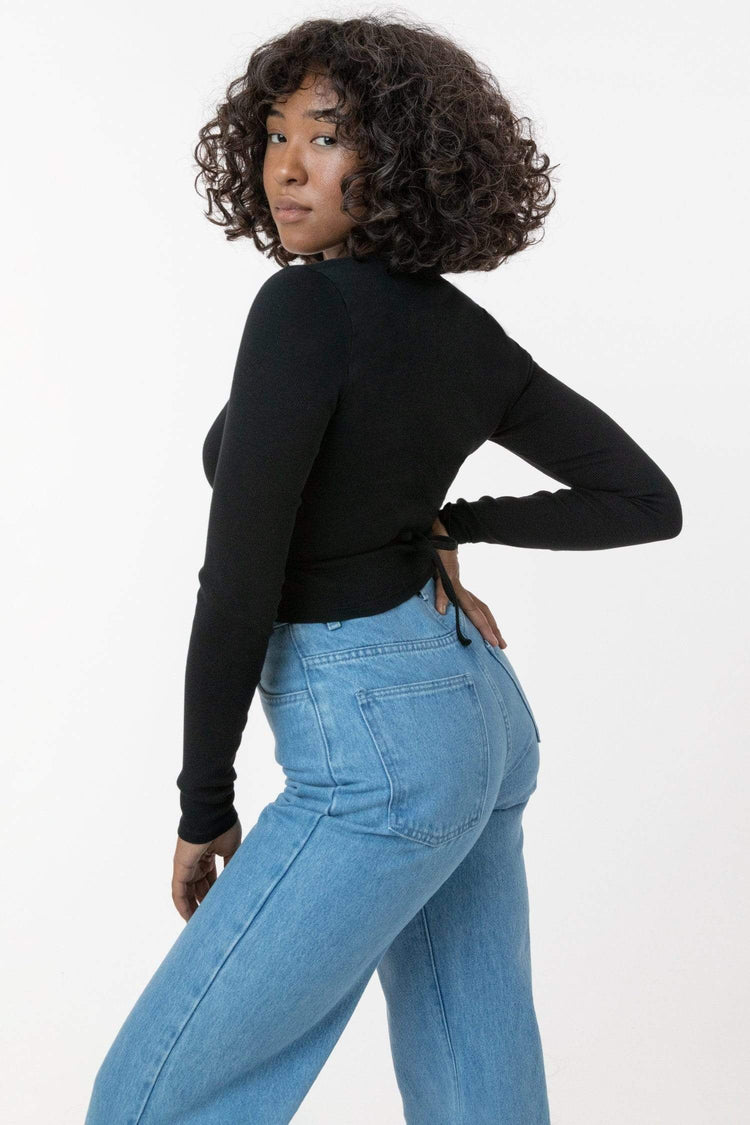 Kona is 5'5 wearing size S