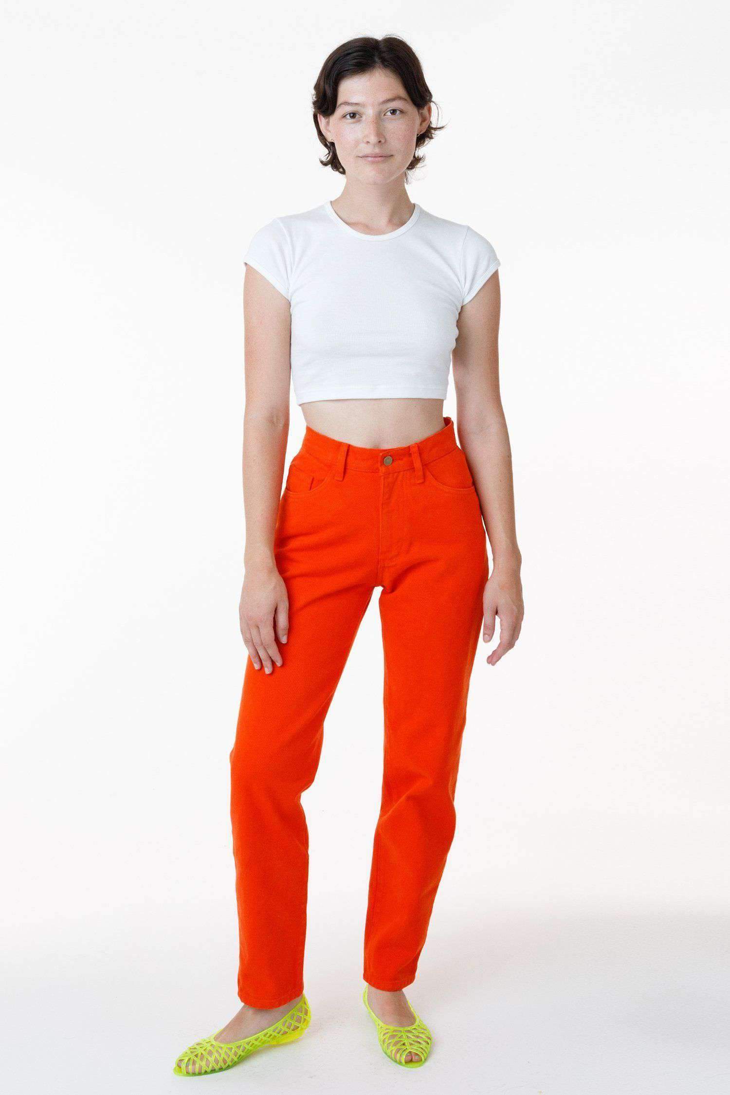 Alex is 5'9 wearing size 27/31