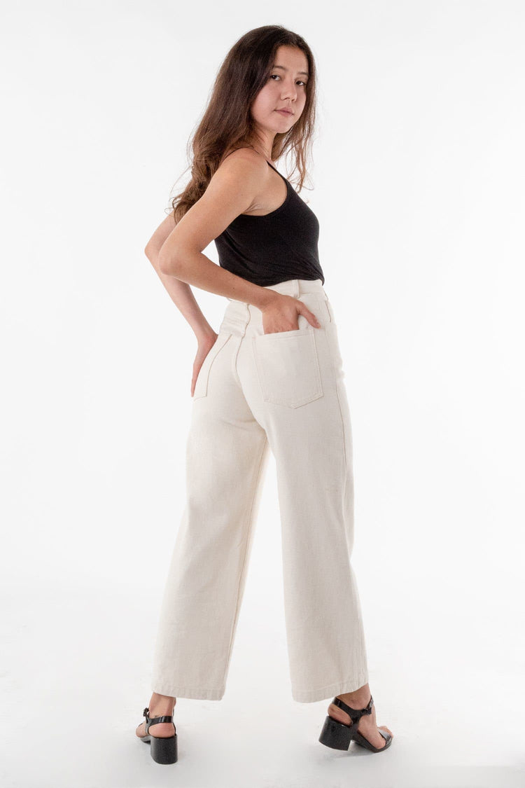 Tatiana is 5'6 wearing size 24/27