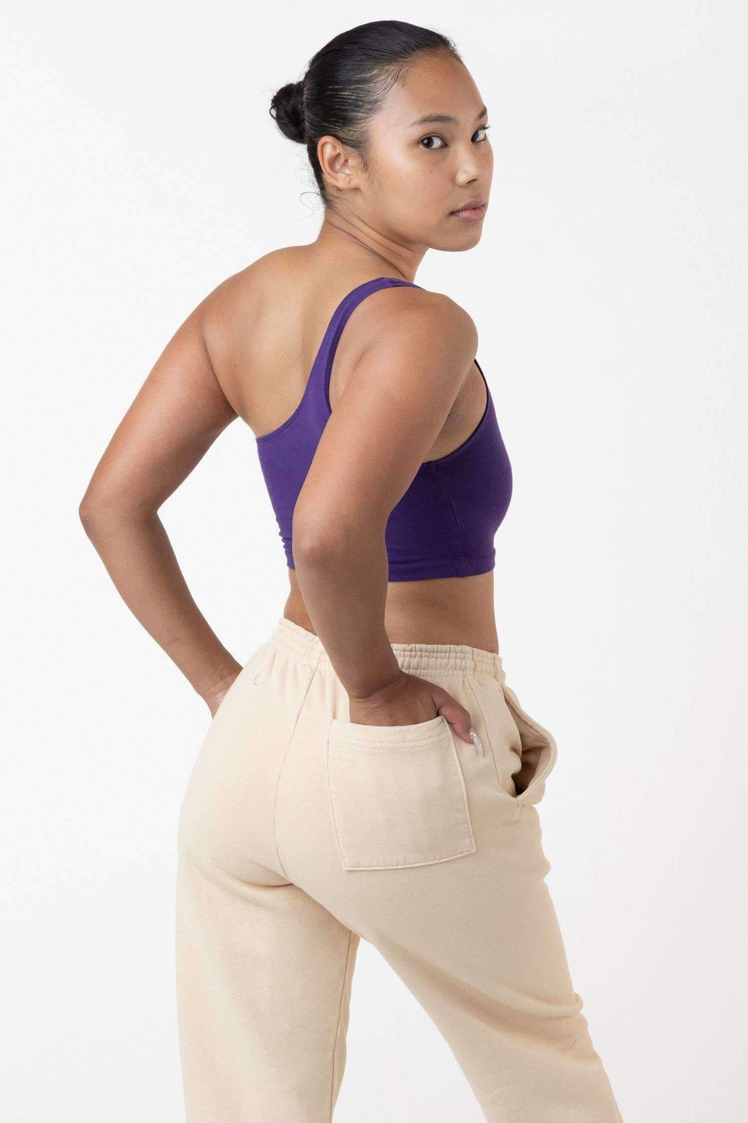 Jenny is 5'4 wearing size S