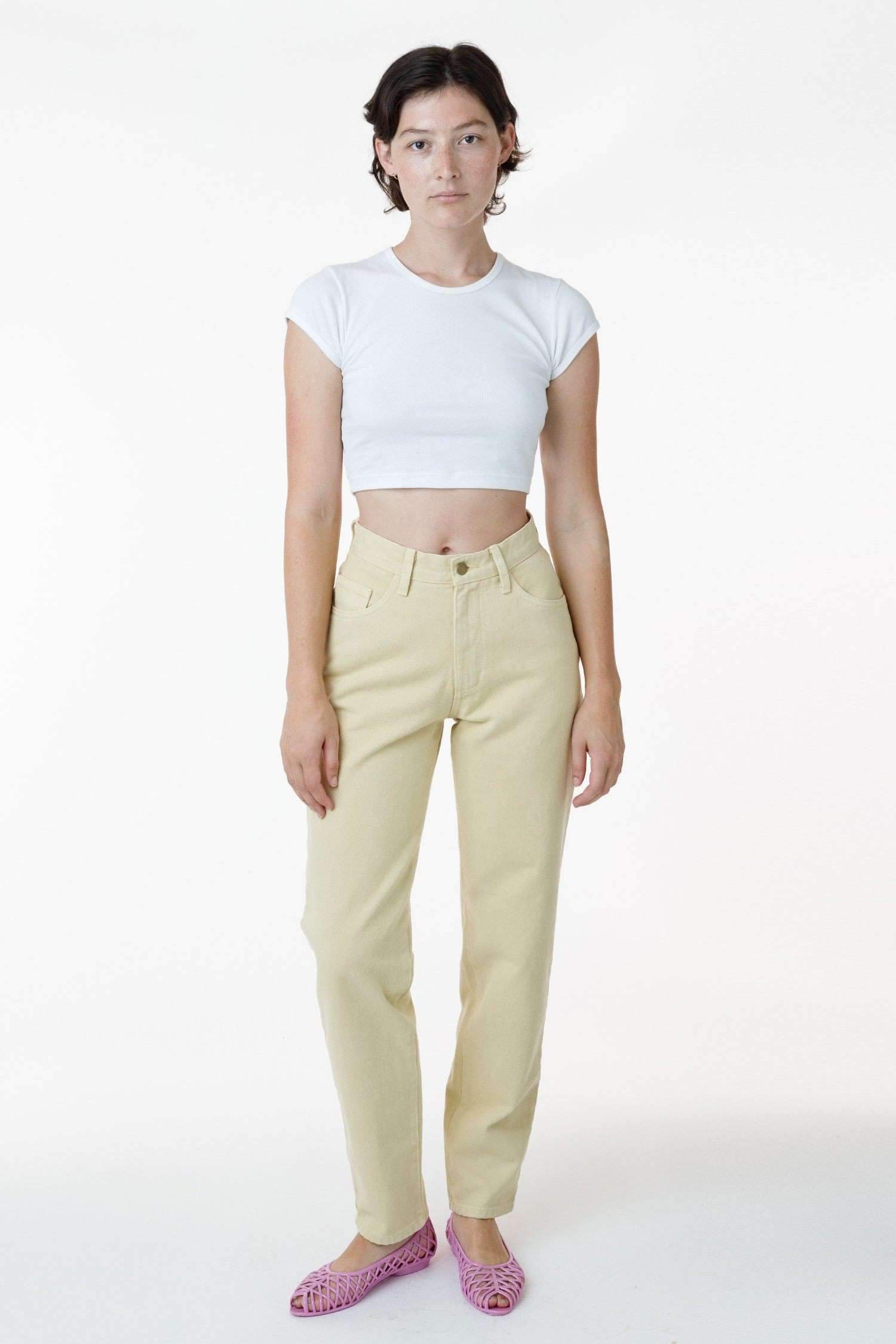 Alex is 5'9 wearing size 27/31