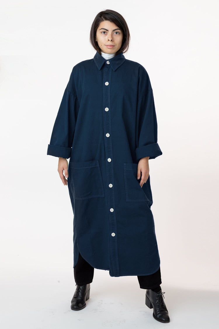 Thalia is 5'5 wearing size OS